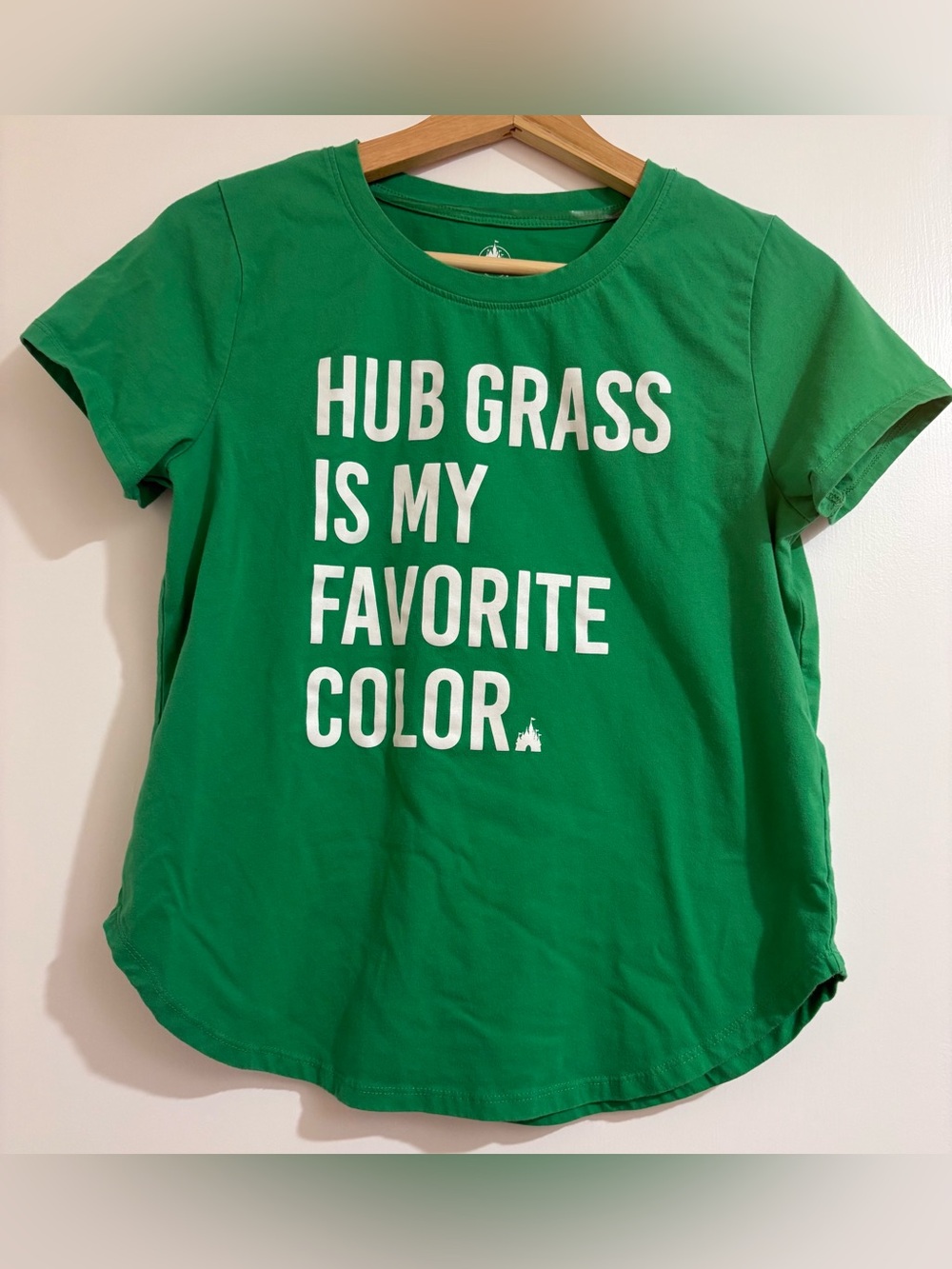 Disney Parks Hub Grass Is My Favorite Color Graphic T Shirt Green Womens Small